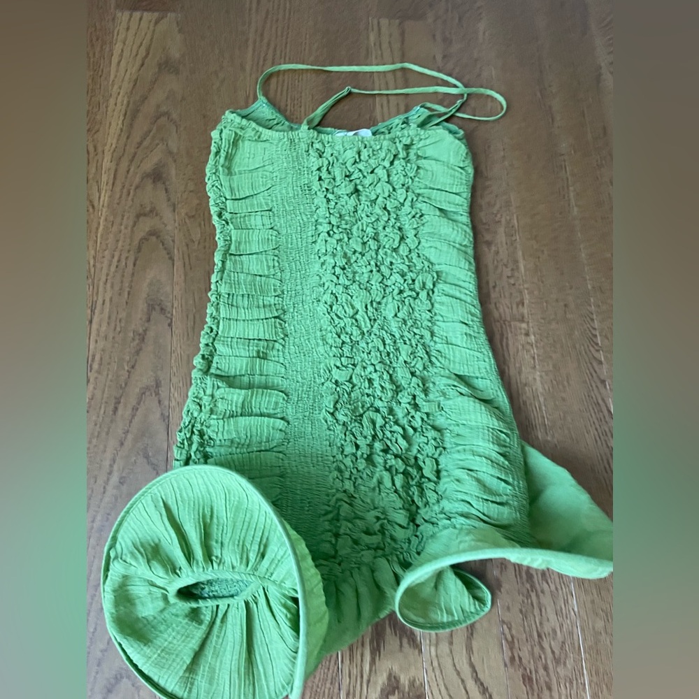 Green Ruched Mini Dress with Ruffle Hem - Picture 12 of 13